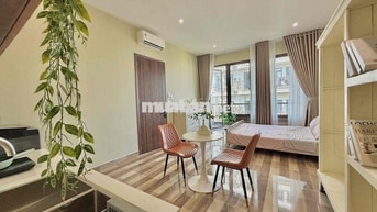 studio ban công gần Lotte Mart Quận 7