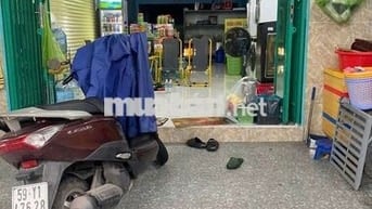 Góc 2 mặt tiền 5,5*25 trệt lửng 2pn tiện KD