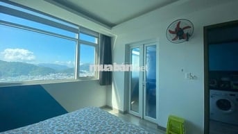 Căn hộ 2 phòng ngủ Nha Trang tại Mường Thanh Khánh Hòa có vách kính