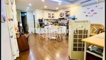 NGỌC KHÁNH-NHÀ ĐẸP-LÔ GÓC- 2 MẶT THOÁNG- TRUNG TÂM BA ĐÌNH