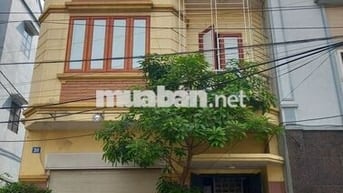 Cho thuê nhà 4 tầng – 4PN – 2 mặt tiền hẻm ô tô – sát cầu Đông Trù
