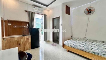 Ban Công Full Nội Thất, Điện Nước Rẻ, Hình Thực Giá Thực