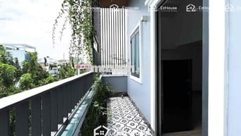Ngay mặt tiền Phạm Văn Bạch phòng không giới hạn người ở