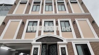 Khai trương Duplex rộng thoáng, Cửa sổ lớn, chính chủ sát Văn Lang U