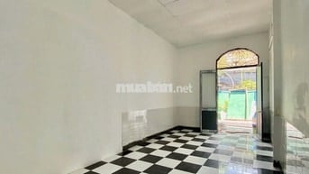 PHÒNG TRỆT 28m2 GẦN SATRA PHẠM HÙNG