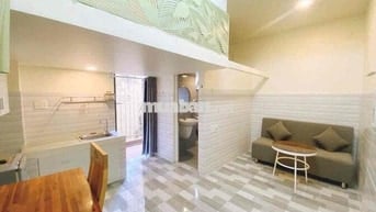 CĂN HỘ MINI CAO CẤP DẠNG GÁC BAN CÔNG SIÊU RỘNG SÁT CẦU CHỮ Y QUẬN 5