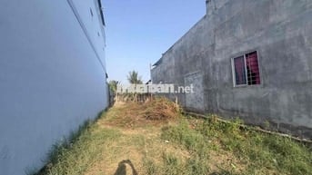 Bán 284,6 m2 Đất mặt tiền Thổ cư đường. DT 826(Đinh Đức Thiện nối dài)