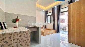 TRỐNG CĂN HỘ SIÊU PHẨM - BAN CÔNG FULL NỘI THẤT NGAY TÂN SƠN NHÌ