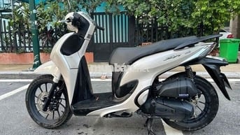 sh mode màu trà sữa nữ đi
