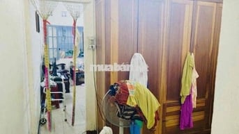ĐẤT KIỆT NGUYỄN CHÍ THANH TẶNG NHÀ CẤP 4