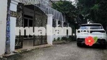 nhà biệt thự diện tích 10x18 ngay trung tâm sầm uất phường An Phú Đông