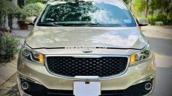 Chính chủ bán Kia Sedona full dầu 2016 lướt 8 vạn