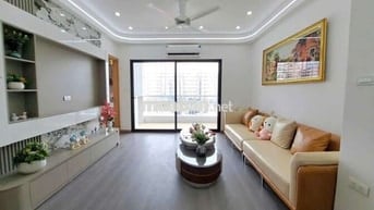 Căn hộ chung cư khu Trung Hoà Nhân Chính. 2 ngủ 2 wc.