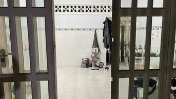 Nhà Hẻm 1/ Sát Mặt Tiền Trương Phước Phan (4x7m) 1 Lầu 2 Phòng , 1 WC