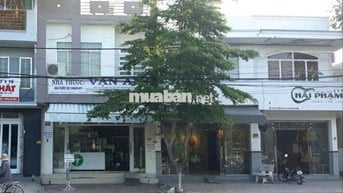 NHÀ PHỐ C.CHỦ 3TẦNG 200M2 NGÔ GIA TỰ P PHAN RANG KHÁNH HÒA 4 TỶ 150 TR