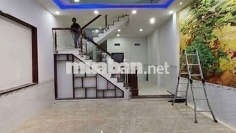Cho thuê nhà 4 phòng ngủ gần trung tâm hành chính dĩ an