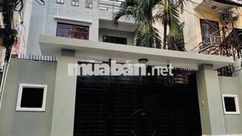 cho thuê nhà giá rẻ đang sơn sửa, gần chung cư carrilon p113 tân bình
