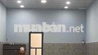Nhà trệt 5*20 trống suốt tiện kinh doanh ko cần cọc