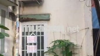 Nhà gần cầu thị nghè, bình thạnh, giáp Q1, giá 4tr2, 2 phòng ngủ