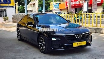 VinFast Lux a base 2022