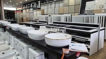 ✅ Cho thuê mặt bằng Nguyễn Hữu Thọ - ngang 10m - 250m2