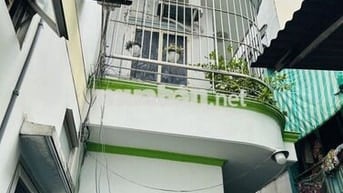 NHỎ XINH - ÂU CƠ- TÂN BÌNH- CÁCH HẺM XE HƠI VÀI BƯỚC CHÂN