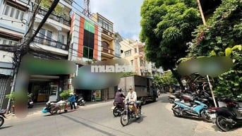 Nhà Mt Đặng Minh Trứ F 10 Q Tân Bình đầu 3,7m nở bụng 11,45 nở hậu7,2m