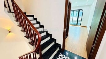 ✴️Nhà đẹp mặt ngõ thông tại Phúc Lợi - 5 tầng mới tinh - ô tô đỗ cửa