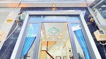 Nhà mới đẹp 100% sổ hồng mới 2025 cách đường lộ lớn Huỳnh Tấn Phát 50 