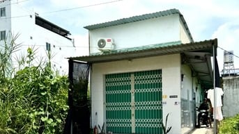 Cô Hằng nhờ bán dãy trọ ở An Tịnh – Trảng Bàng. DT 219m2, giá 880tr