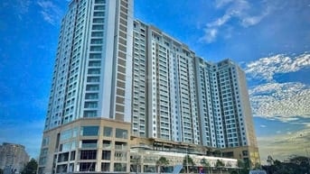 Cần tiền bán gấp căn hộ Siêu hót, mặt tiền đường 2/9. giá siêu hời