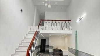 Bán gấp nhà 3.5m-9m, 385tr gần thị trấn Hóc Môn