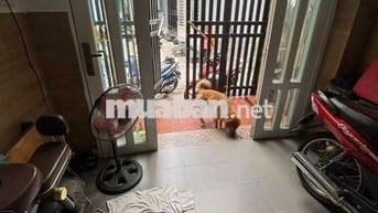HẺM XE HƠI THÔNG TRUNG TÂM Q3 4 TẦNG 4 TỶ XÍU