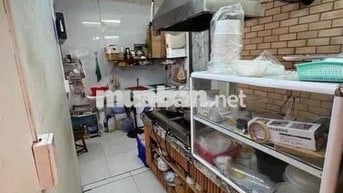 Sang quán ăn mặt tiền Nguyễn Cư Trinh, Quận 1 – vị trí đẹp, sầm uất