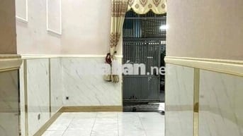 Nhà cho thuê nguyên căn 80m2 có: 2pn nằm gần chợ Tân Long - Dĩ An