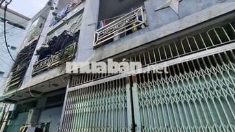 CHDV 48p  tên lửa- 3 lầu - ngang 13m khu tên lửa- dòng tiền 600tr/năm