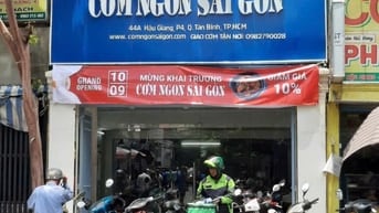 Cần tuyển bếp chảo + Phụ bếp quán cơm online