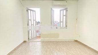 phòng bancol cửa sổ trời giá rẻ đầu đường Thống Nhất gần LOTTE mart