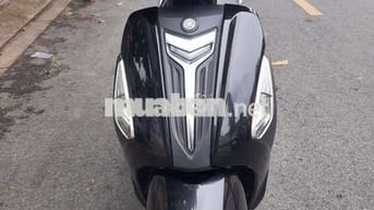 Xe tay ga Yamaha Grande đen bóng mới 90%