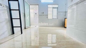 ✨Cách Etown Cộng Hoà 500m_Toà nhà Thang máy_Không chung chủ_NT cơ bản