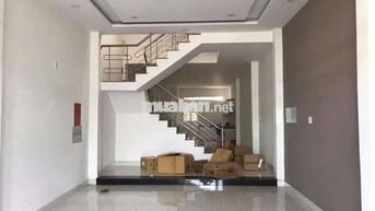 Bán nhà 3 tầng mặt tiền đường 10m5 - Lê thạch - Đà Nẵng