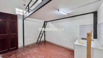 Cho thuê phòng có gác ở được 3-4 người gần cầu Chữ Y - Tạ Quang Bửu