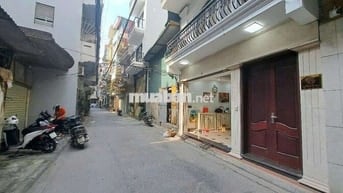 Nhà Nguyễn Văn Cừ 55m2-6 Tầng thang máy - Ô tô tránh - Giá 28 Tr