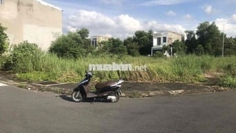 Bán lô góc Tuấn Tiền Phát 1 Nam Tân Uyên