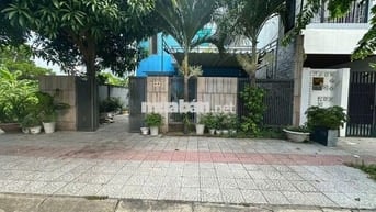 Bán cặp đất có nhà 2 tầng đường Thanh Lương 30 - Hòa Xuân- Giá: 12,5tỷ