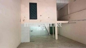 Nhà mặt tiền nguyên căn kinh doanh