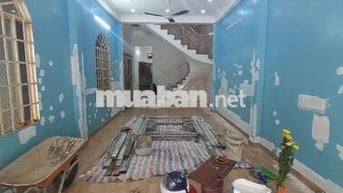 Mặt tiền 100m2 lê thị hồng khu KD ăn uốn sầm uất, mở VPCT ..