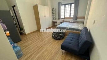 CHO THUÊ PHÒNG FULL NỘI THẤT CỬA SỔ RÔNG NGAY NGUYỄN VĂN TRỖI