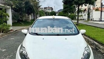 Ford Fiesta 2013 1.6 AT Hatchback - 100000 km
