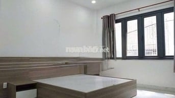 Nhà nc gần chợ tân định & nhà thờ tân định 2pn và Công viên Lê Văn Tám